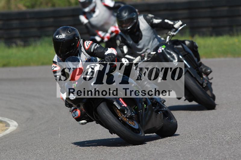 /Archiv-2022/07 16.04.2022 Speer Racing ADR/Instruktorengruppe/54